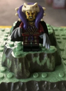 Lego Ninjago Master Chen Minifigure With Cape & Claws From Set 70749 New - Picture 1 of 4