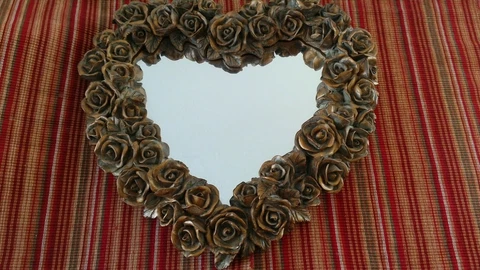 Decoline vintage shabby chic bronze heart shape mirror Cover