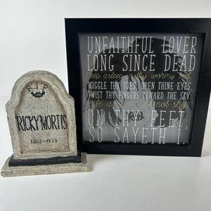 Hocus Pocus Halloween Billy Shadow box Picture And Grave Tomb Art Deco Halloween - Picture 1 of 6