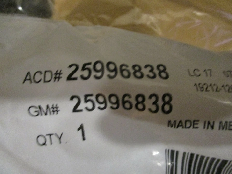 Sensor de velocidad de rueda trasera izquierda o derecha GM 2008-2015 GM Cadillac CTS 25996838 OEM NUEVO Foto 1 de 1