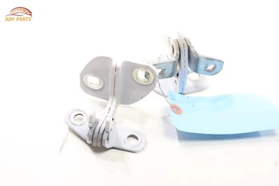 2020 - 2024 CADILLAC XT6 REAR RIGHT SIDE DOOR HINGE UPPER & LOWER OEM -SET- - Image 1 of 4