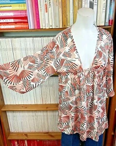 Ladies S 10 Kaftan Top Tunic Blouse Pure Silk Plunge Low Cut VNeck Empire Print - Imagen 1 de 12