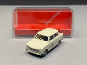 Trabant 601 S Limousine sedan Deutsche Post hell DDR Auto PKW car Herpa H0 1:87 - Picture 1 of 12