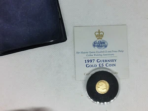 GUERNSEY GOLD COIN £5 cinque sterline UNA STERLINA ORO 24K 5GBP UK ROYAL MINT - Foto 1 di 5