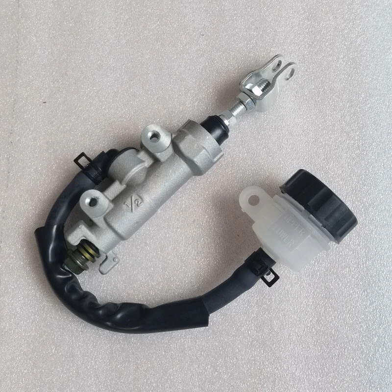 Juego de cilindros maestros de freno trasero para Honda XR250R XR400R 1990-04 XR600R 1991-2000 Foto 1 de 4