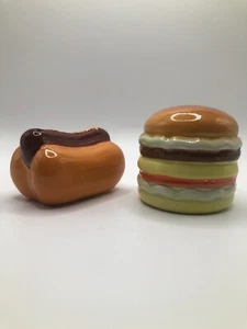 Hot Dog y Hamburguesas - Saleros y Pimienta Cerámica - Nuevos Sin Etiquetas con Pegatinas - Imagen 1 de 8