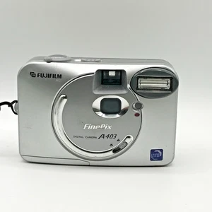 Fujifilm FinePix A403 2.1MP Digital Camera – Tested – Good Working Condition - Imagen 1 de 11