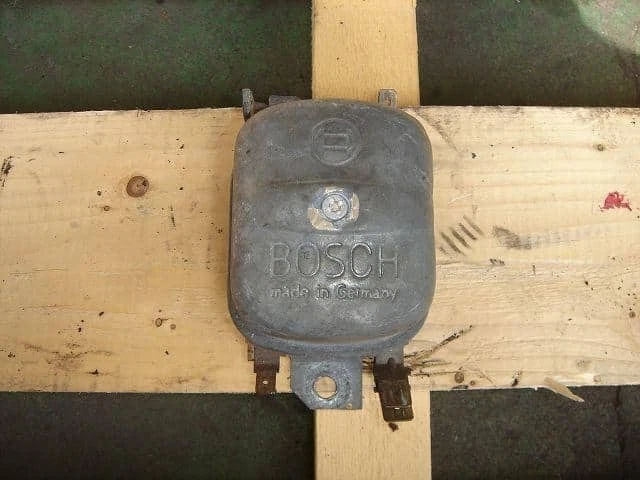 VOLKSWAGEN Beetle 1971 11AB componente eléctrico [usado] [PA66771803] Foto 1 de 1