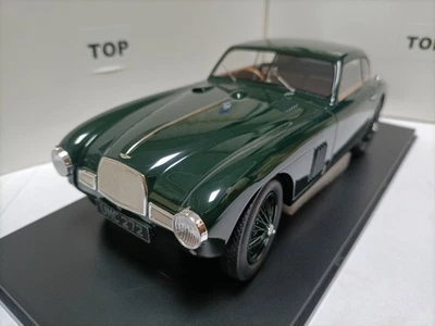 Matrix 1:18 Aston Martin modified sports car model Aston DB MKII LML 1949 green - Image 1 of 4