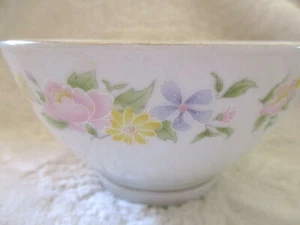 Rice Bowl~White~Gold Trim~Floral Pattern~Action Industries, Inc.~1 qty.~Preowned - Picture 1 of 9