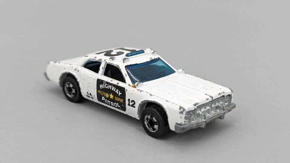 Hot Wheels Flying Colors 1977 Highway Patrol Car #12 Diecast 1/64 Hong Kong - Image 1 of 4