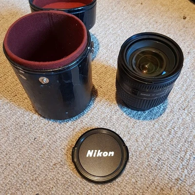 Nikon AF Nikkor 24-85mm F/2.8-4 D Zoom Macro Lens - with Nikon case - Image 1 of 4