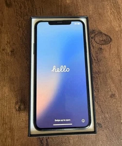 iphone 11 pro max 64gb unlocked READ - Photo 1 sur 9