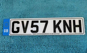 VEREINIGTES KÖNIGREICH GROSSBRITANNIEN NUMMERNSCHILD Dieses Kennzeichen ist 3 plus Jahre abgelaufen - Bild 1 von 2