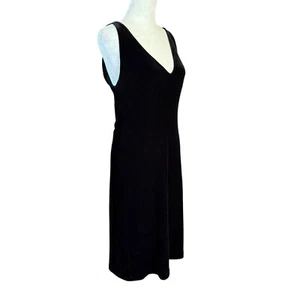 Vestido sin mangas DKNY Petite pequeño negro terciopelo sin mangas cuello en V elástico - Imagen 1 de 8