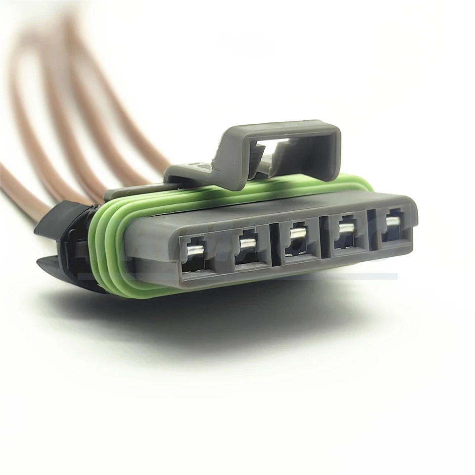 For 2008-2017 Freightliner Cascadia Tail Lights Connector Pigtail - A6815440403 - Image 1 of 4