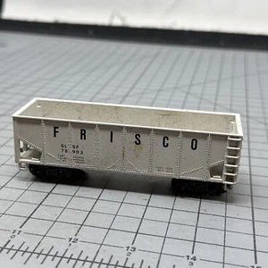 HO Scale Model Power 36' 2 Bay Open Hopper, Frisco Lines, Gray, #78903 - Picture 1 of 9