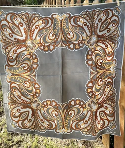 Bufanda vintage de seda enrollada a mano BURMEL hecha en Japón plata gris marrón Geo Mod 29" - Imagen 1 de 9