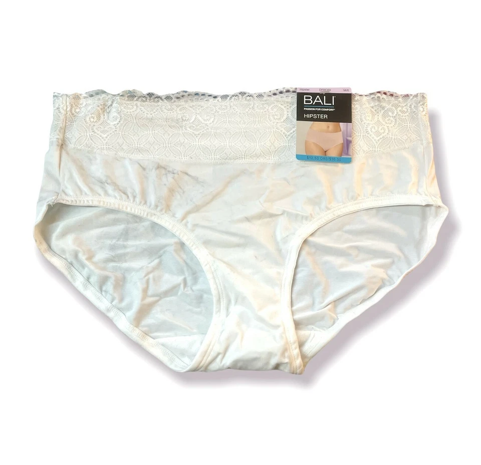 209X01 Bali DFPC63 Passion For Comfort Hipster Pantie M/6 White NWD - Image 1 of 1