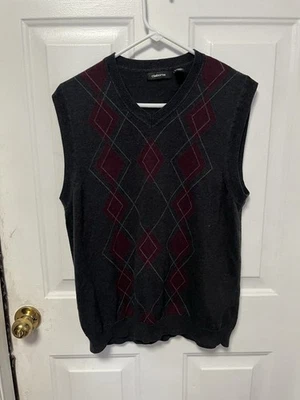 Claiborne Men’s Medium Sweater Vest V-Neck - Image 1 of 4