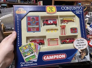 guisval bomberos set Emergency Fire Fighter Diecast Gift Box Set Rare Majorette - Picture 1 of 19
