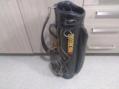 ¡Raro! Bolsa de golf vintage años 70 MICHELOB de cuero negro 35" de alto con cubierta Foto 1 de 4