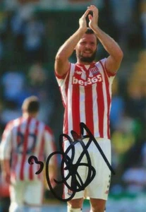 STOKE: ERIK PIETERS SIGNED 6x4 ACTION PHOTO+COA - Picture 1 of 1