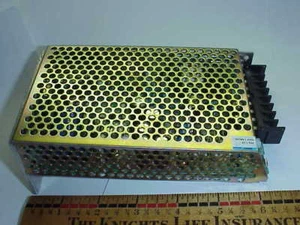 COSEL RMB50A-2 FUENTE DE ALIMENTACIÓN DE CONMUTACIÓN DE SALIDA DUAL UTILIZADA? - Imagen 1 de 1