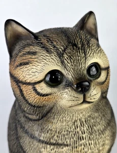 Tabby Fat Cat Figurine Harvey Knox Kingdom Grey / Brown Ceramic Japan 7.5 " - Picture 1 of 10