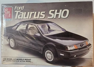 Vintage AMT 1990 FORD TAURUS SHO Sealed Model Kit - Picture 1 of 4