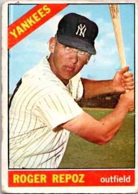 VINTAGE  SPORT BASEBALL CARD 1966 ROGER REPOZ  NEW YORK YANKEES NO333 - Image 1 of 2