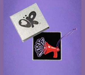 OLIVIA RODRIGO - Official GUTS Megaphone Ornament - Picture 1 of 6