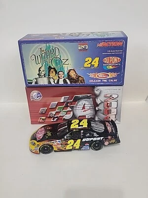 Jeff Gordon #24 Dupont Wizard of Oz 1/24 Scale Chevy Monte Carlo Action 2004 - Image 1 of 4
