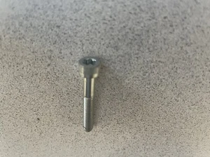 98-2003 MERCEDES-BENZ ML320 ~ 1 STEERING COLUMN TRIM COVER SCREW ~ N000000002053 - Picture 1 of 3