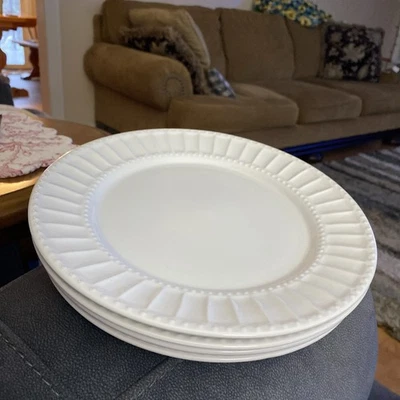 Gibson REGALIA Blanco Repujado Puntos y Líneas Cerámica Horno Seguro Platos de Cena Juego 4 Foto 1 de 4