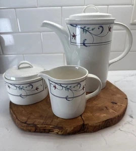 Mikasa Intaglio Annette Coffee Pot Teapot 8" Cream & Sugar Set - Picture 1 of 12
