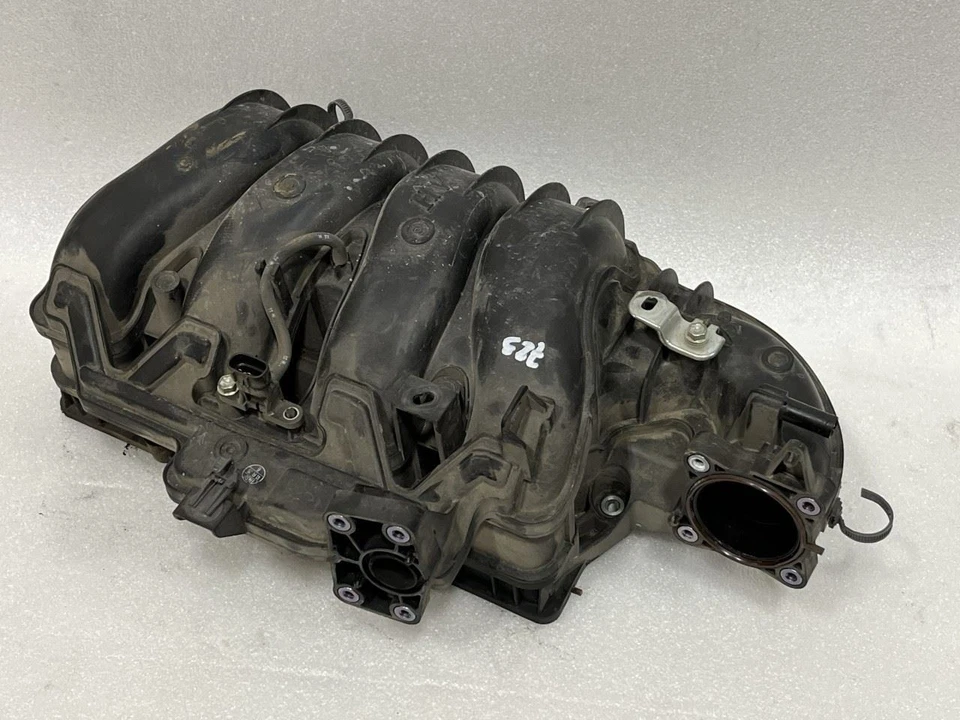 Colector de admisión Lexus Es300H 2015 17120-36050 Foto 1 de 4