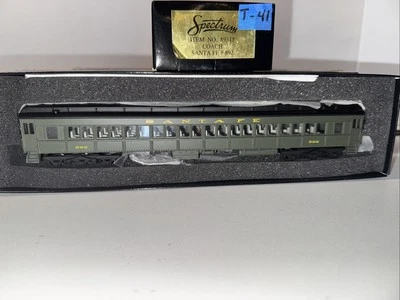 Coach Santa Fe #892 Bachmann Spectrum No. 89315 Unused in original box - Image 1 of 4