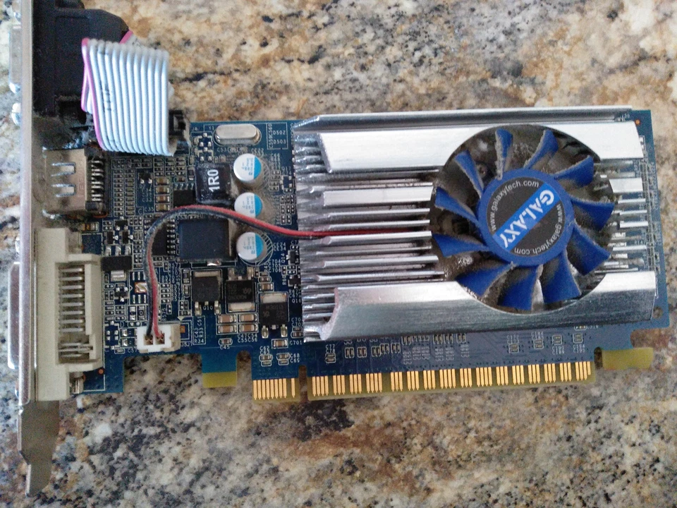 PNY GEFORCE GT610 VCGGT6102XPB 2GB DDR3 HDMI VGA DVI   - Image 1 of 1