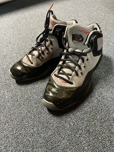 Jordan Uomo Jordan B'Loyal Scarpe da basket Uomo Grigio Nero Rosso Taglia 11.0