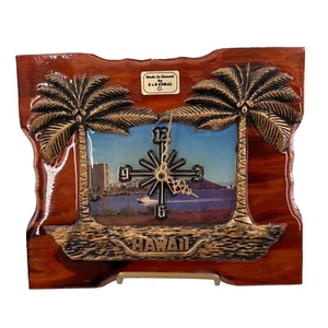 Vtg Retro Hawaii S & S Coral Wooden Wall Clock Palm Tree Souvenir Hawaiian Read - Picture 1 of 12