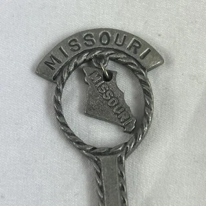 "Ciondolo Missouri Cucchiaio Souvenir A Forma di Stato Peltro 4,5""" - Foto 1 di 4