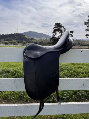 Morritz England 18” Dressage Saddle - Image 1 of 4