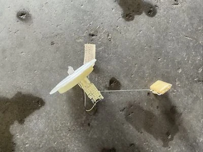 06-09 Sensor de nivel de combustible Infiniti M35 G35 25060-AL511 Foto 1 de 4