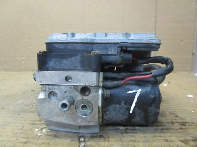 00 01 02 Isuzu Rodeo Bomba ABS Módulo Freno Antibloqueo 2000-2002 Parte 897212106 Foto 1 de 4