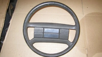 VW Passat II Santana 32b Lenkrad 40 cm 4-Speichen RARITÄT - Bild 1 von 4