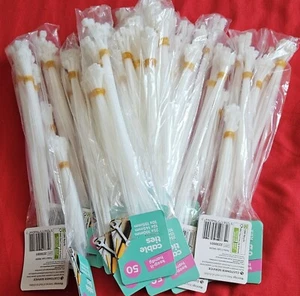 18 Packs Of Cable Ties (50 In Each Pack) - Picture 1 of 1