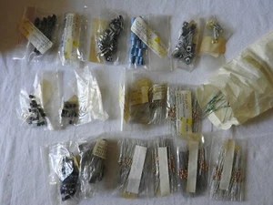 Konvolut Elektro Teile - Modelleisenbahn - Transistoren, Dioden, etc. NEU (2) - Picture 1 of 7