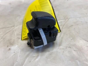 Interruptor de ventana eléctrica de puerta trasera MITSUBISHI GALANT 2003 lado derecho del pasajero derecho OEM - Imagen 1 de 12