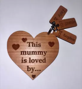 PERSONALISIERTES SCHLÜSSELANHÄNGER MUTTERTAGSGESCHENK GESCHENKE FÜR IHRE MAMA KINDERMÄDCHEN OMA HERZ - Bild 1 von 4